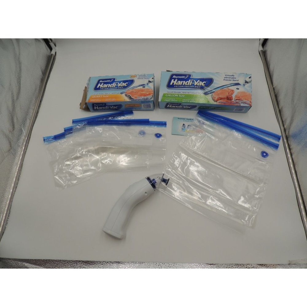 Reynolds Handi-Vac gallon quart and vacuum sealer discontinued